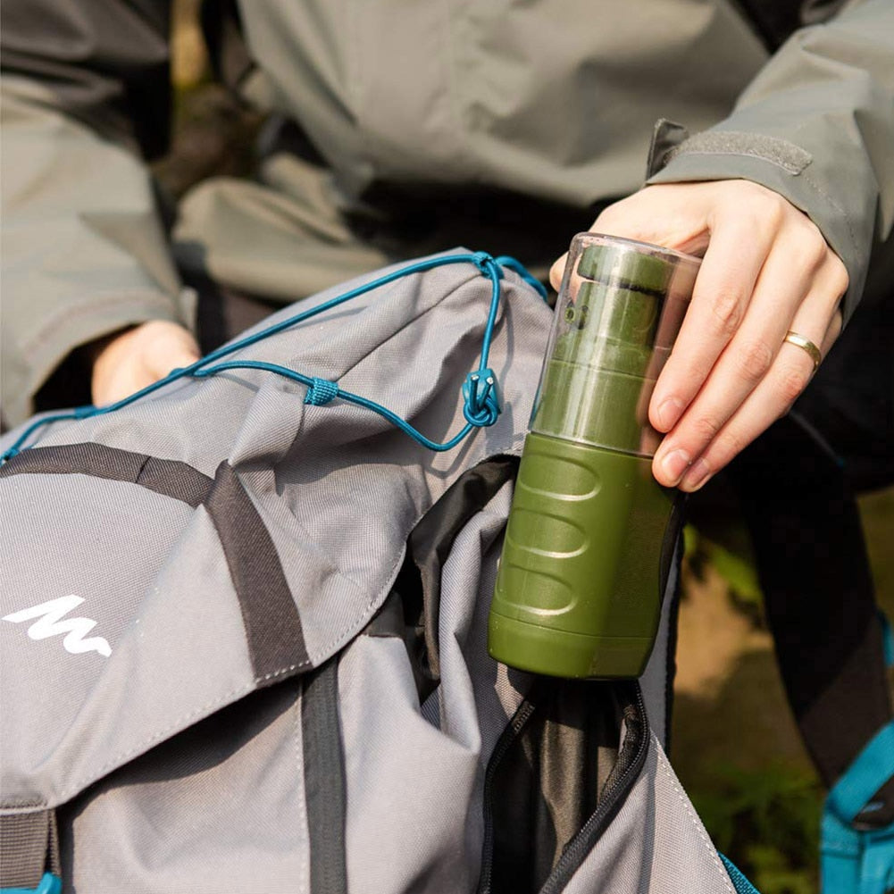 Portable Water Purifier - Clean & Safe Drinking Anywhere