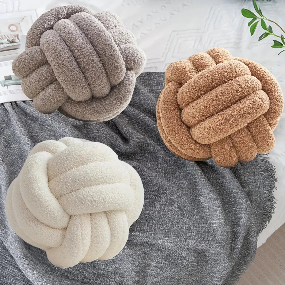 Decorative Knot Ball Cushion