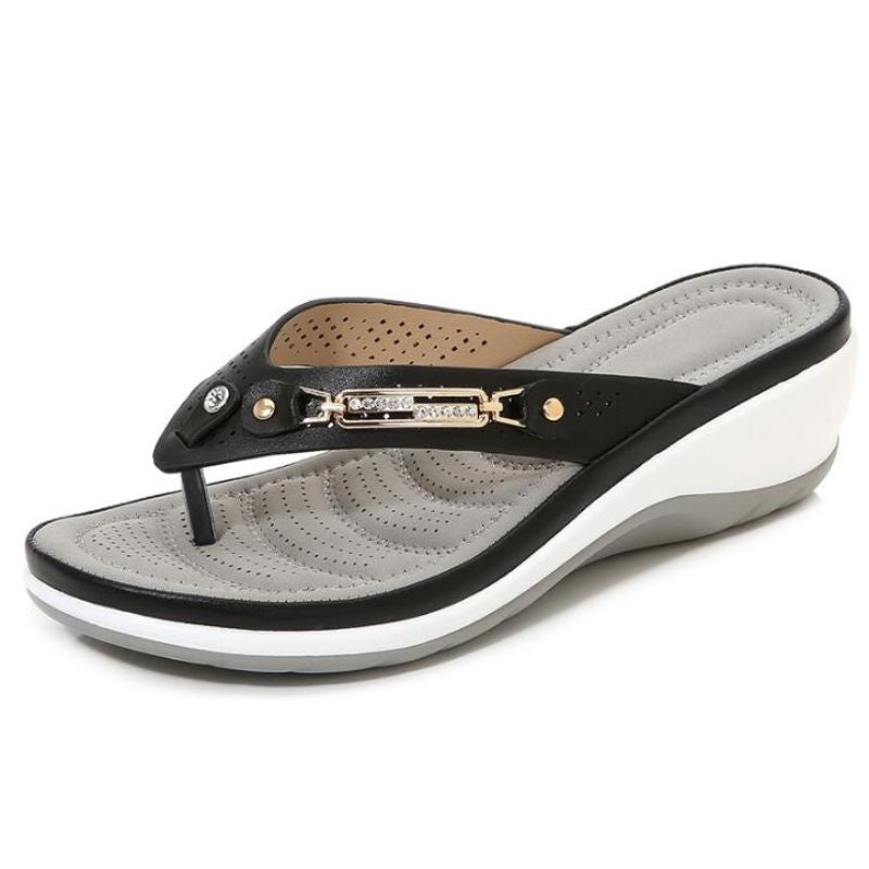 Women’s Cushion Flip Flops – Indoor Outdoor Comfort Sandals