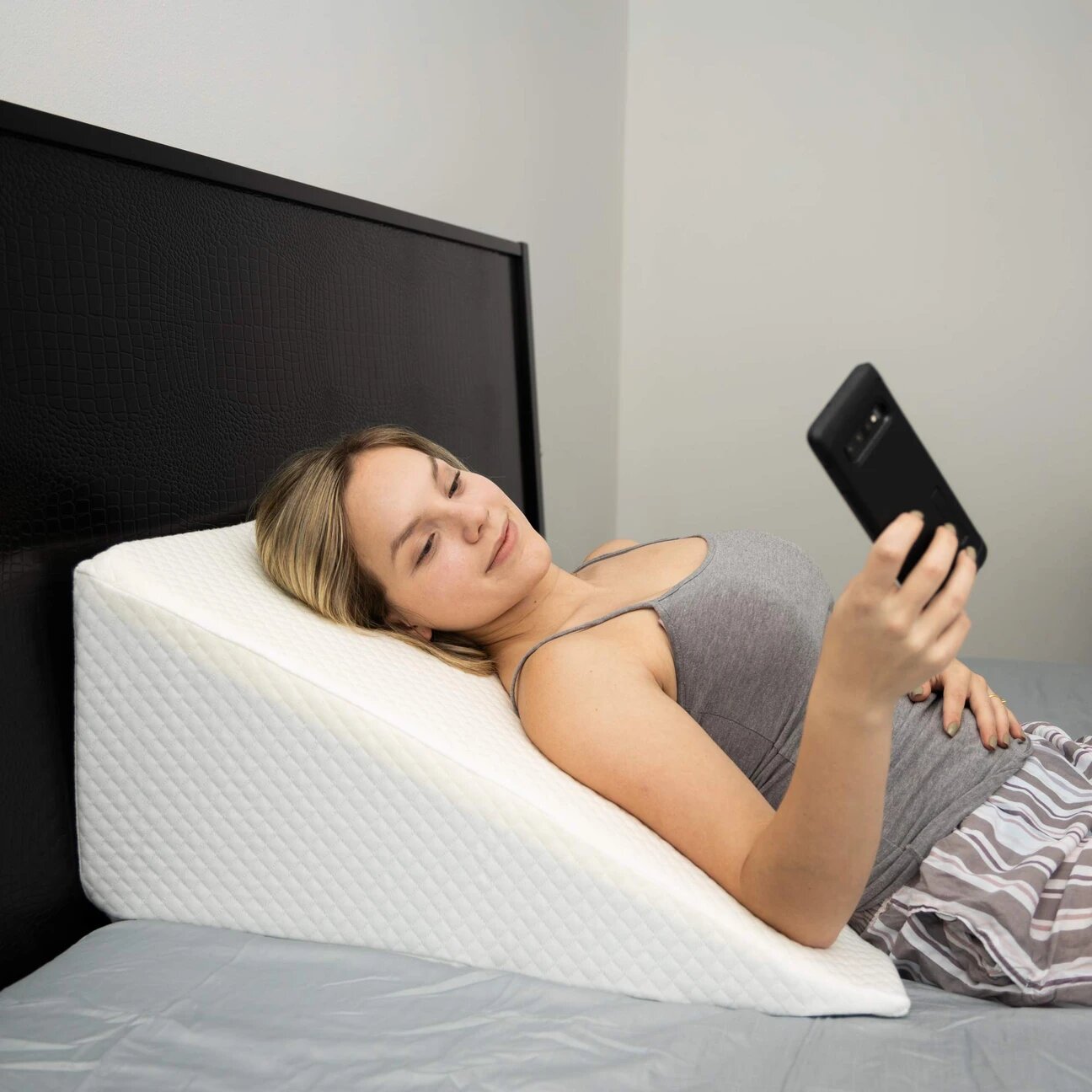 Wedge Pillow for Back & Leg Support – Pain Relief