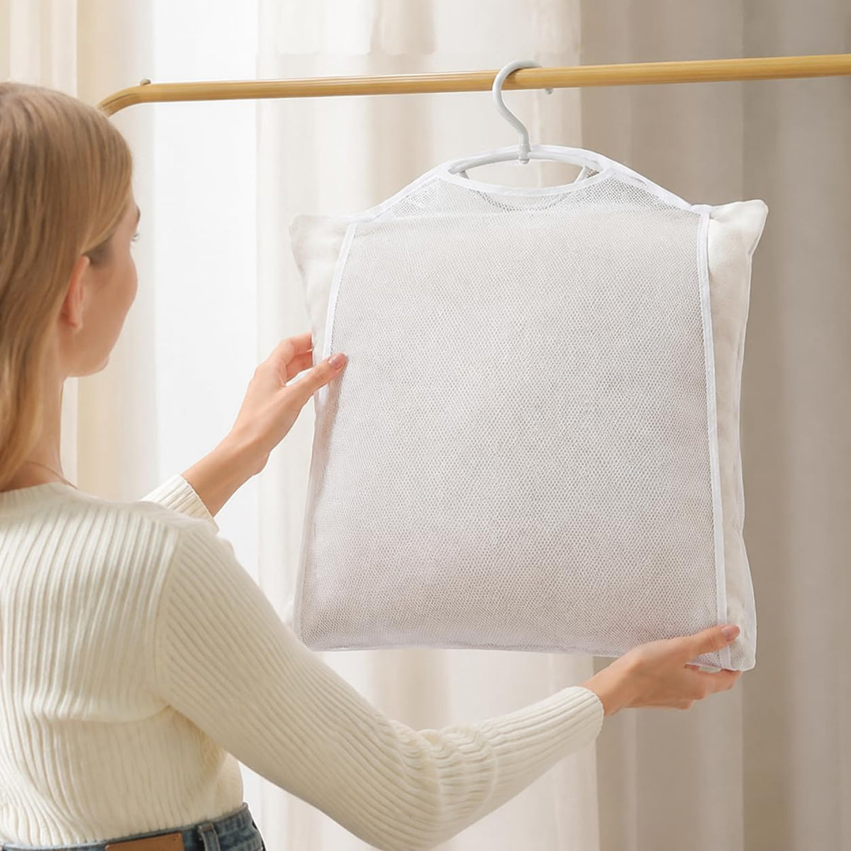 Hanging Pillow Drying Rack – 2 Pieces