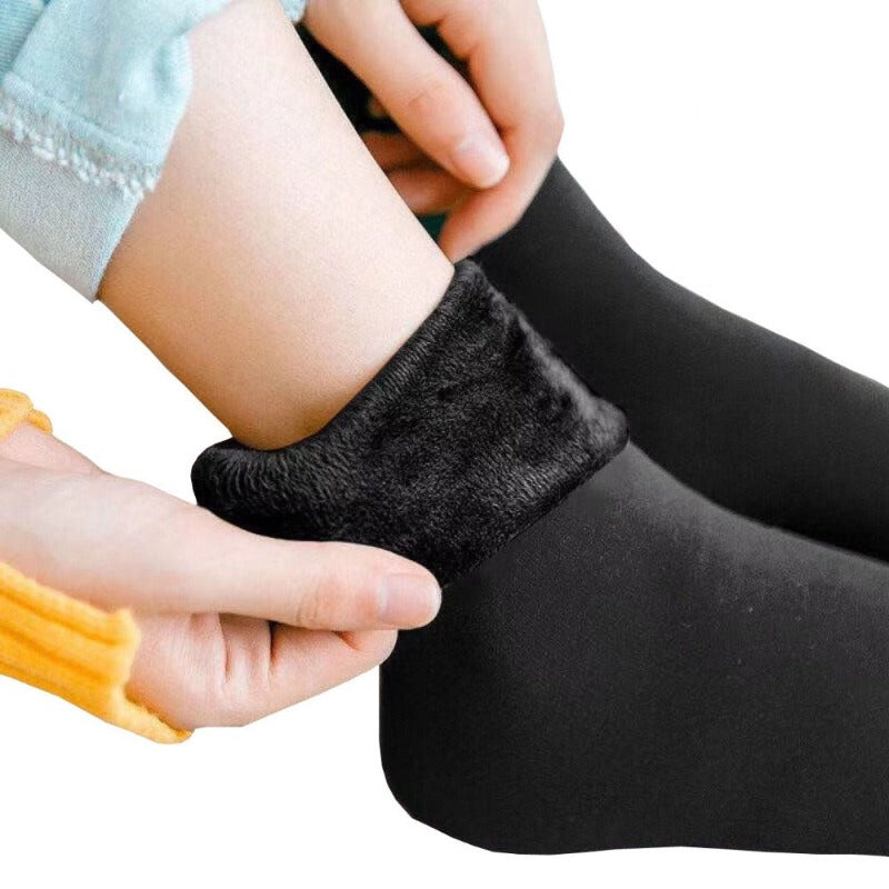 Women’s Winter Thermal Socks – Thick & Cozy Warmth for Cold Days (Buy 1 Get 1 Free)