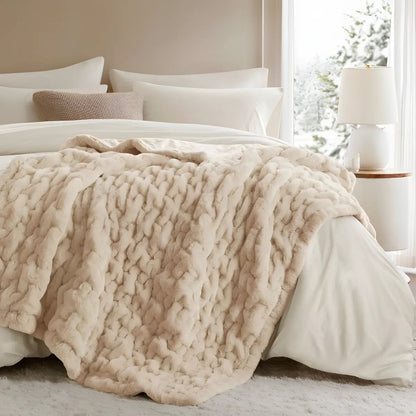 Ruched Faux Fur Cosy Throw Blanket