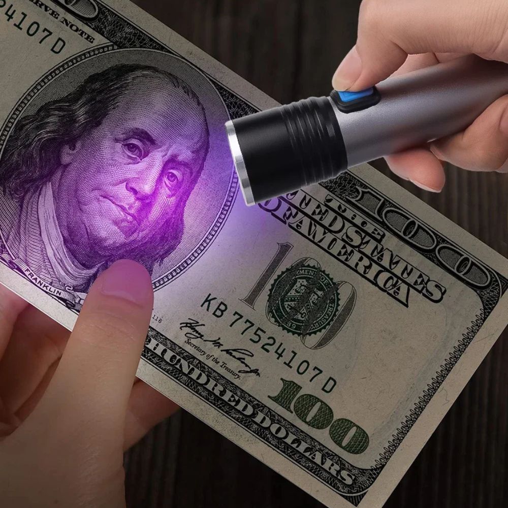 UV Blacklight Flashlight for Stain & Urine Detection