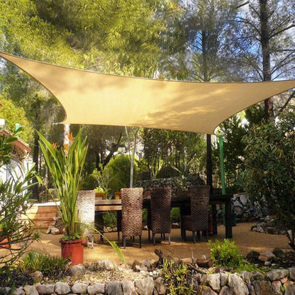Triangle sun sail HDPE – Weatherproof with 90% UV protection