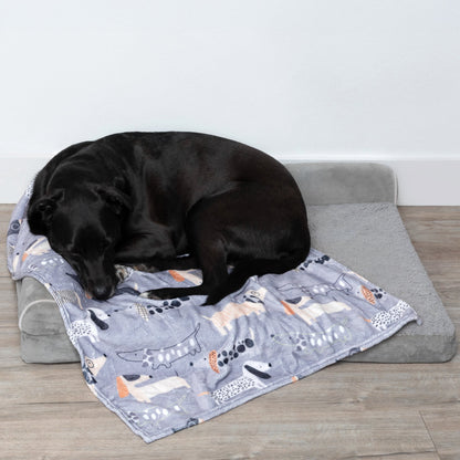 Soft and Cosy Furry Friends Pet Blanket – image 3
