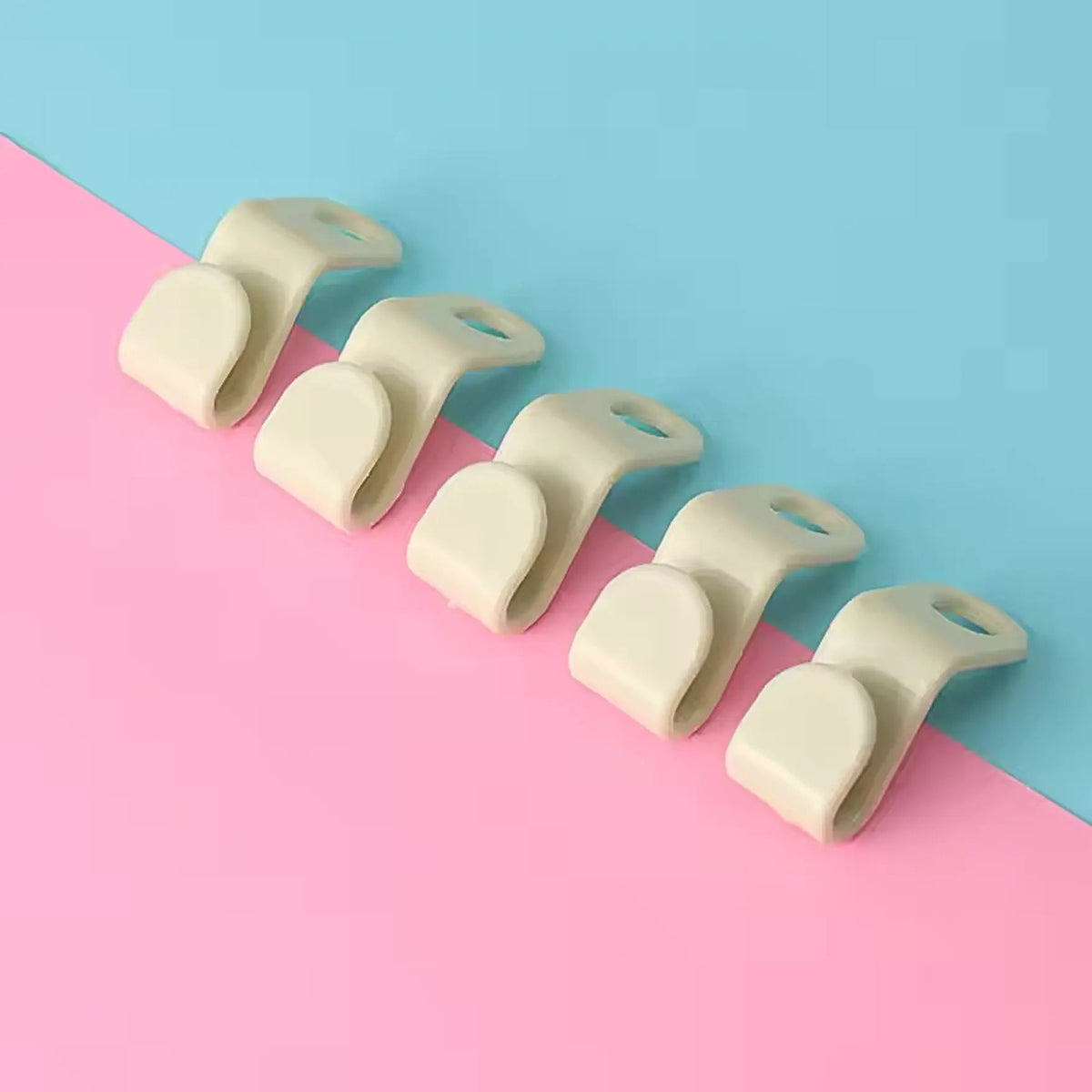 Mini Hanger Connector Hooks – 10 Pieces