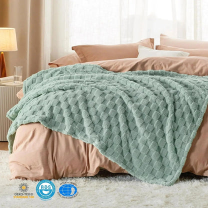 Checkered Throw Blanket Soft Fleece Cosy
