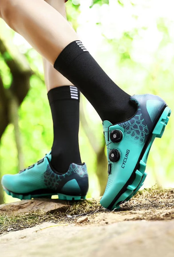 Clipless Cycling Shoes – Automatic Swivel Pedal Lock