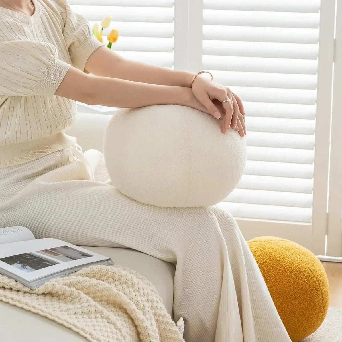 Round Ball Decorative Pillow Minimalist Cushion