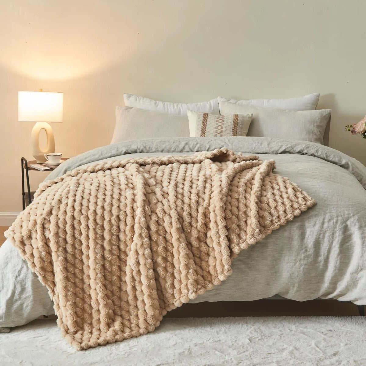 3D Clouds Jacquard Flannel Blanket