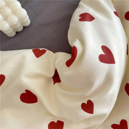 Soft Lightweight Korean Heart Bedding Set – 4 Pieces