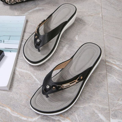 Women’s Cushion Flip Flops – Indoor Outdoor Comfort Sandals