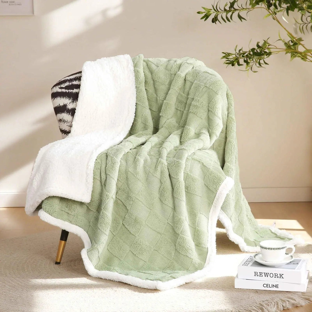 Plush Sherpa Flannel Warm Throw Blanket