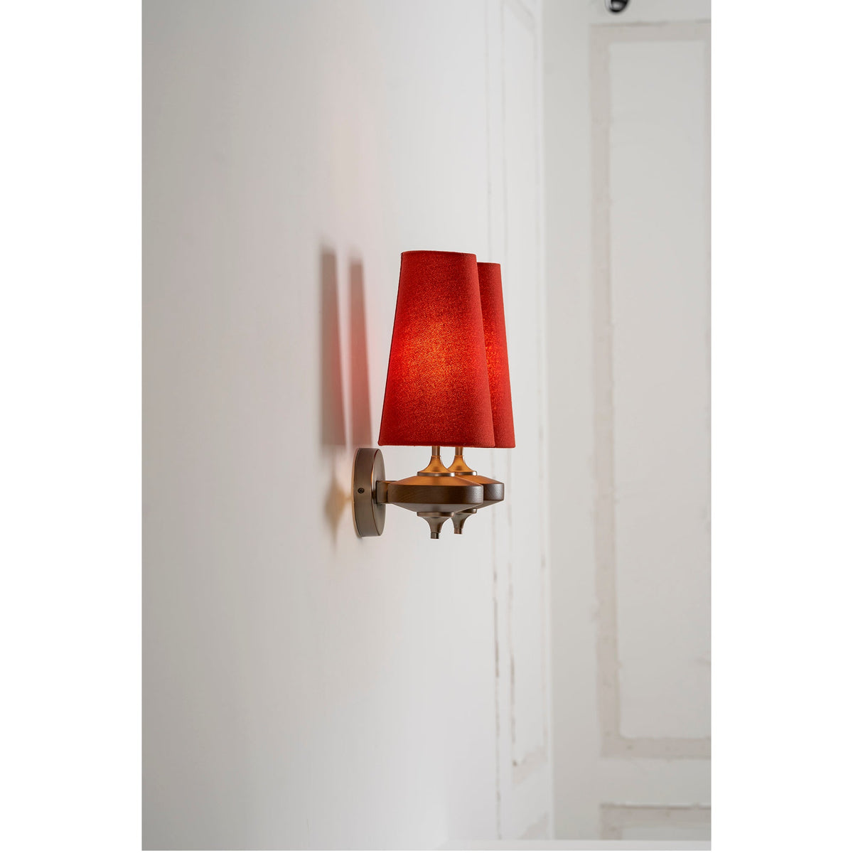 Walnut and Brass Wall Lamp with Linen Shade – image 41