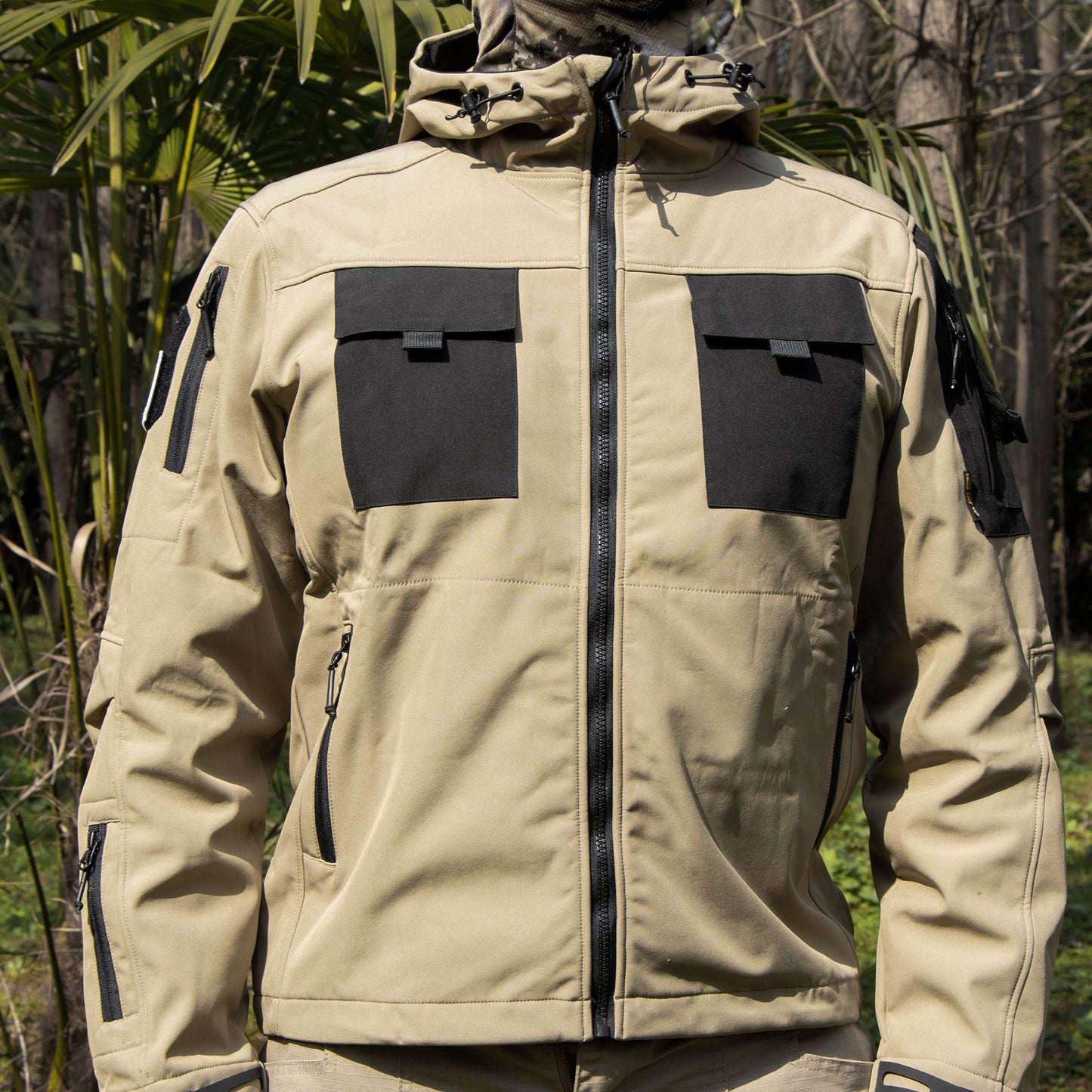 5-in-1 Tactical Jacket – Waterproof Softshell for All Terrain