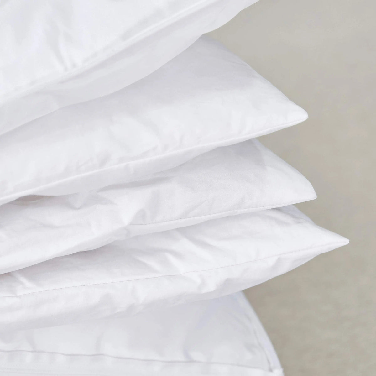 Adjustable Layered Pillow with Cooling Fabric