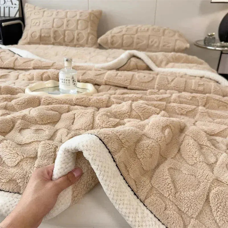 Microfibre Throw Blanket
