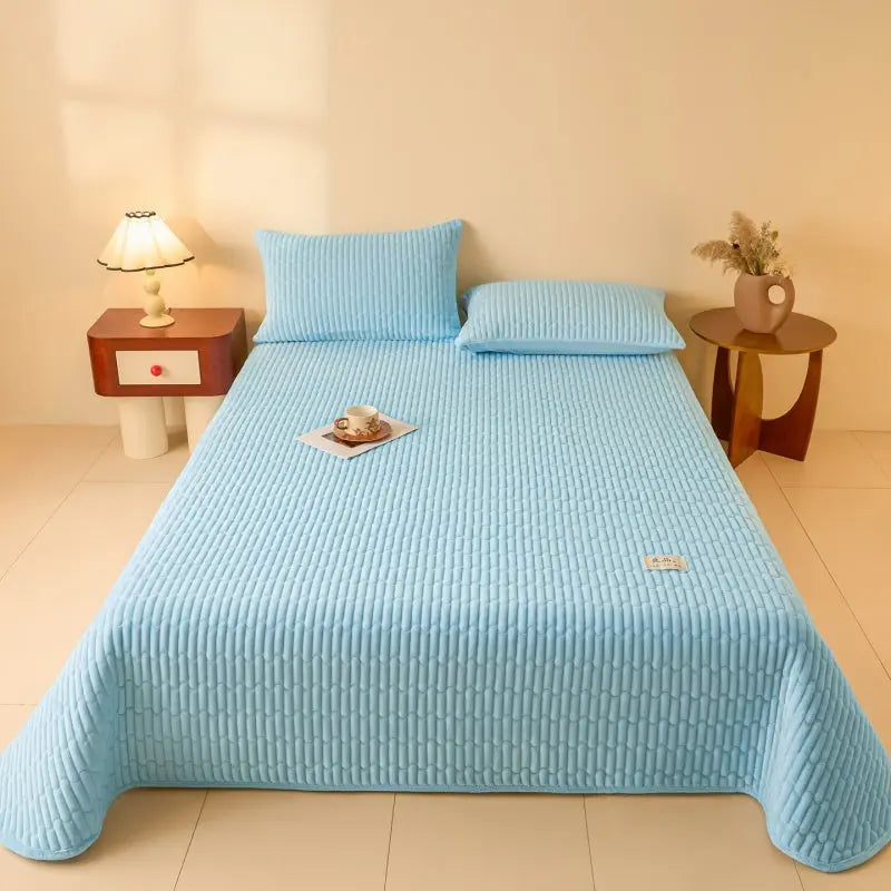 Airy Coverlet Set