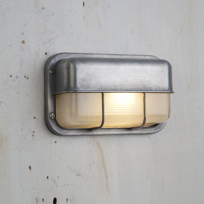 Outdoor Aluminium Wall Sconce with Opaque Glass Shade – image 47