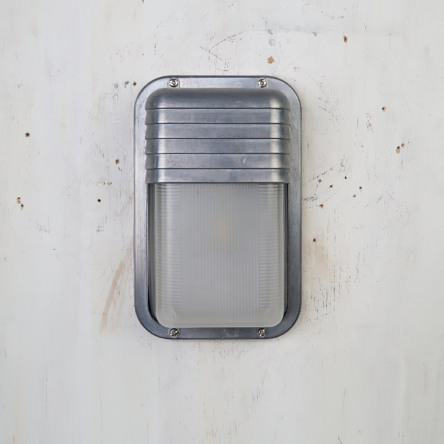 Outdoor Aluminium Wall Sconce with Opaque Glass Shade – image 58