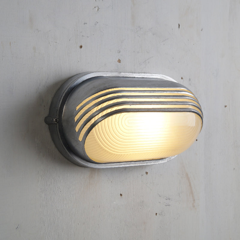 Outdoor Aluminium Wall Sconce with Opaque Glass Shade – image 50