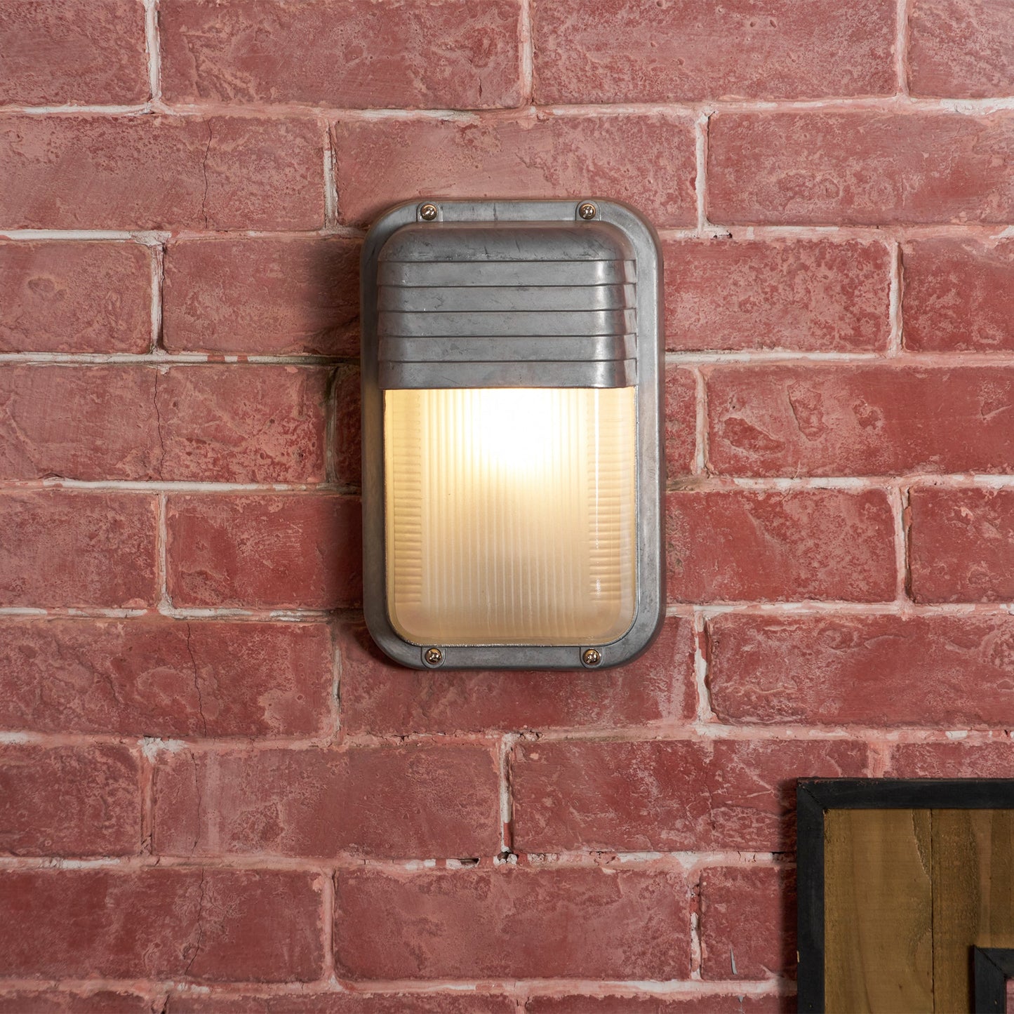 Outdoor Aluminium Wall Sconce with Opaque Glass Shade – image 31