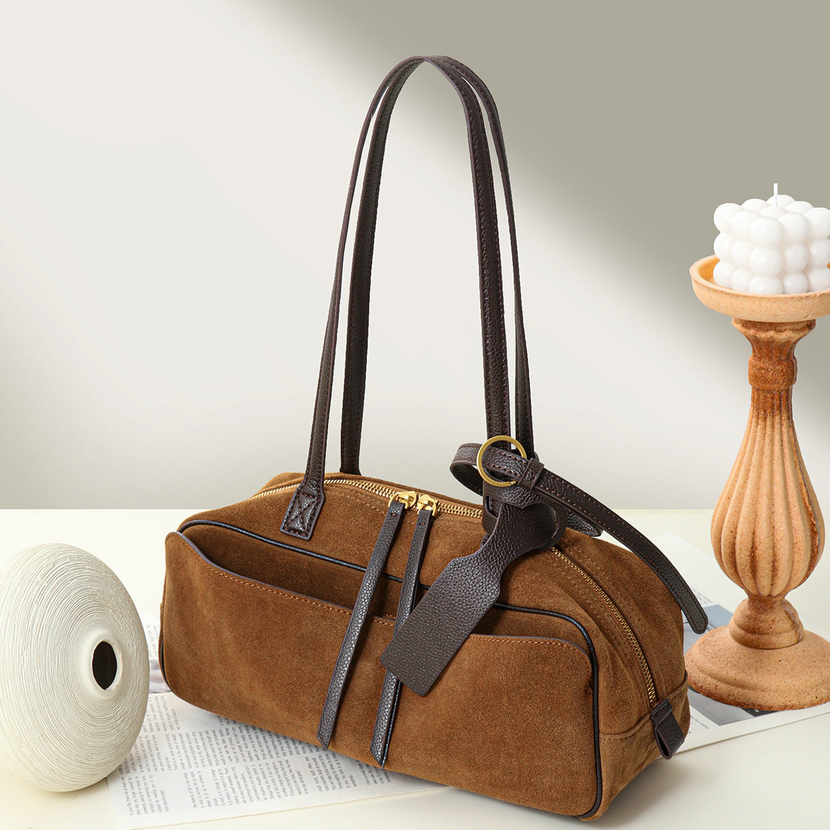 Suede Shoulder Bag with Zip Closure and Front Pocket