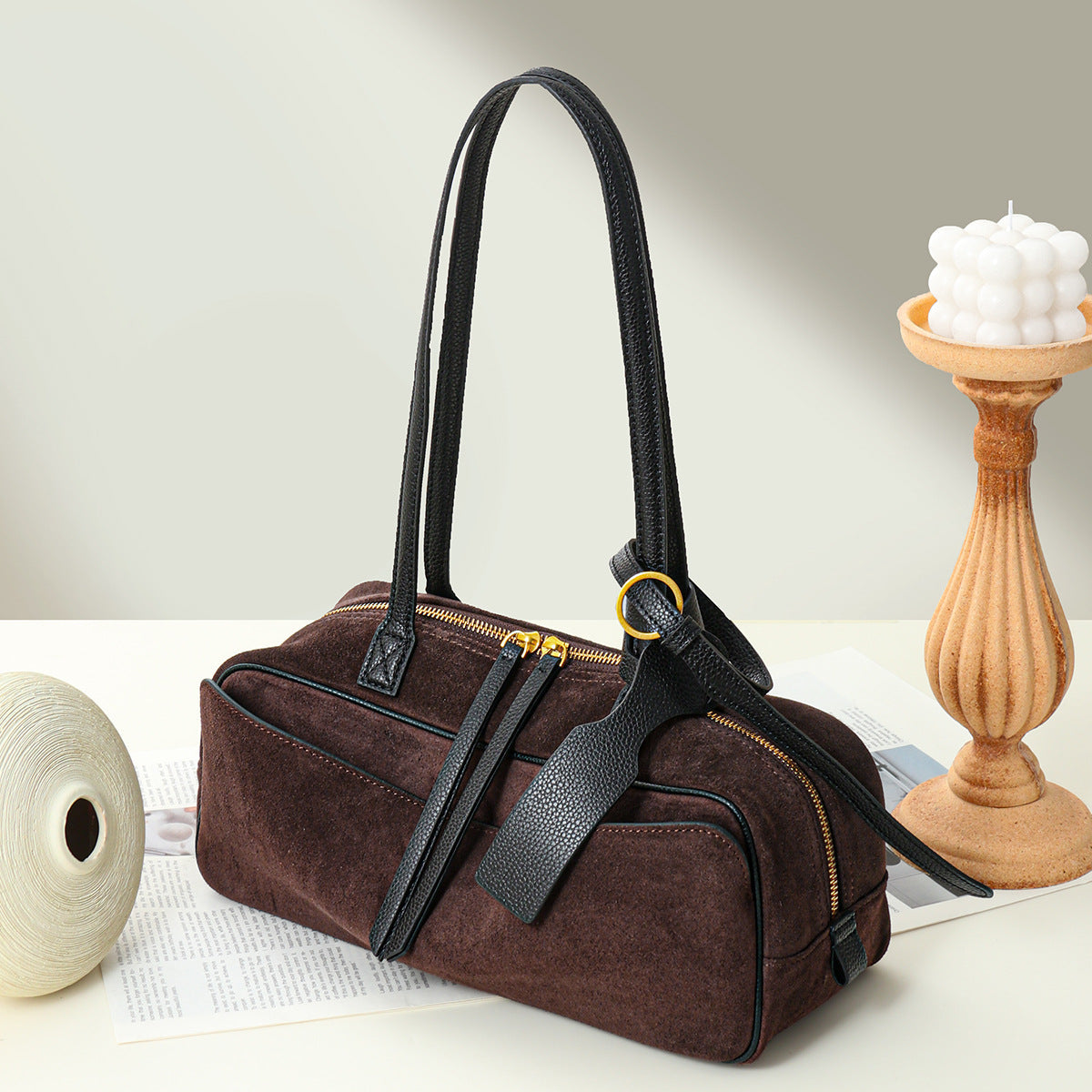 Suede Shoulder Bag with Zip Closure and Front Pocket