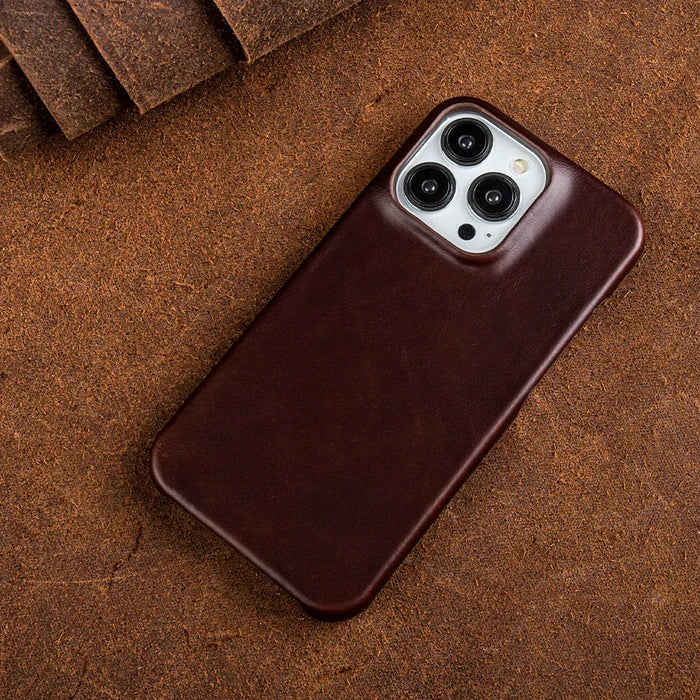 Genuine Leather iPhone Case – Oil Wax Cover with MagSafe, Drop Protection & Aged Patina Finish