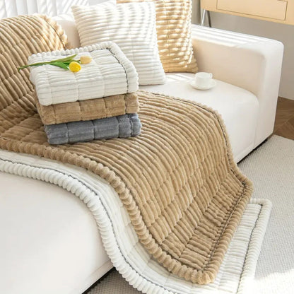 Stretch Sofa Cover – Pleated Elastic Couch Protector