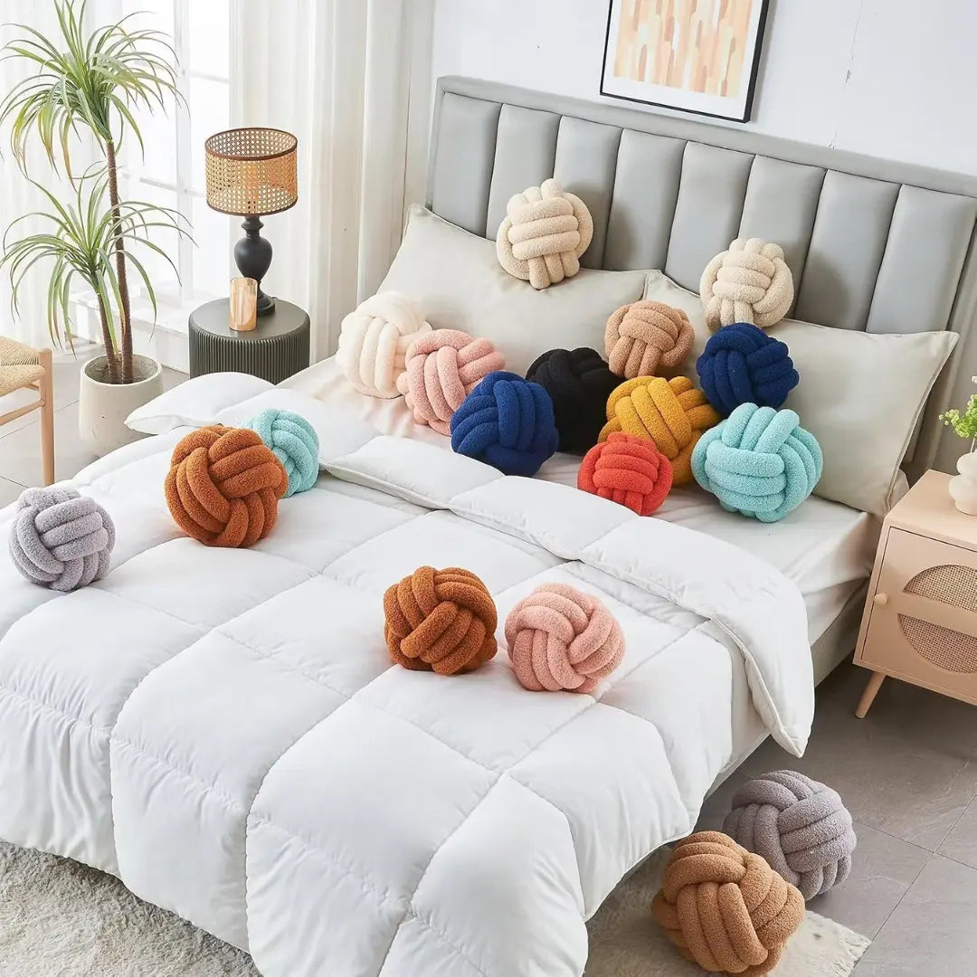 Decorative Knot Ball Cushion