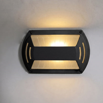 Outdoor Aluminium Wall Sconce with Opaque Glass Shade – image 81