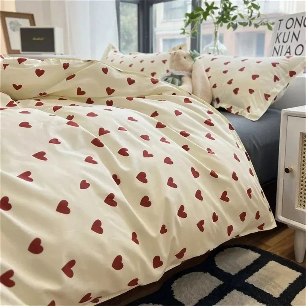 Soft Lightweight Korean Heart Bedding Set – 4 Pieces
