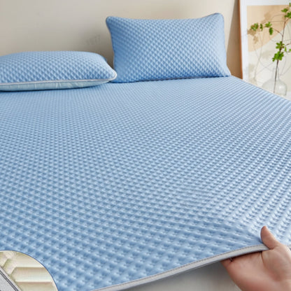 Foldable Cooling Sleep Mat – Breathable Summer Bed Pad – image 11