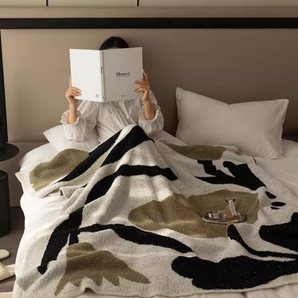 Terra Flow Cozy Blanket – Ultra Soft Warm Throw Blanket