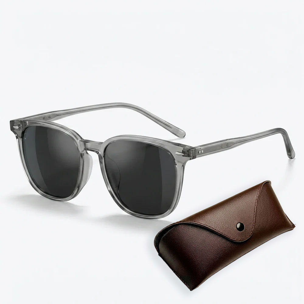 Tortoiseshell Frame Sunglasses with Mirrored Lenses