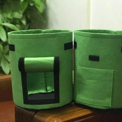 Potato planting bag with harvest window
