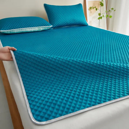 Foldable Cooling Sleep Mat – Breathable Summer Bed Pad – image 10