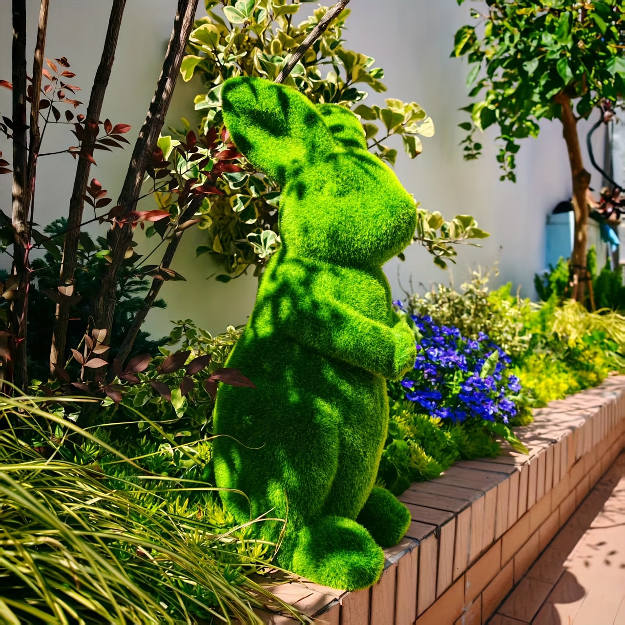 Rabbit Garden Statue – Decorative Resin Lawn Ornament