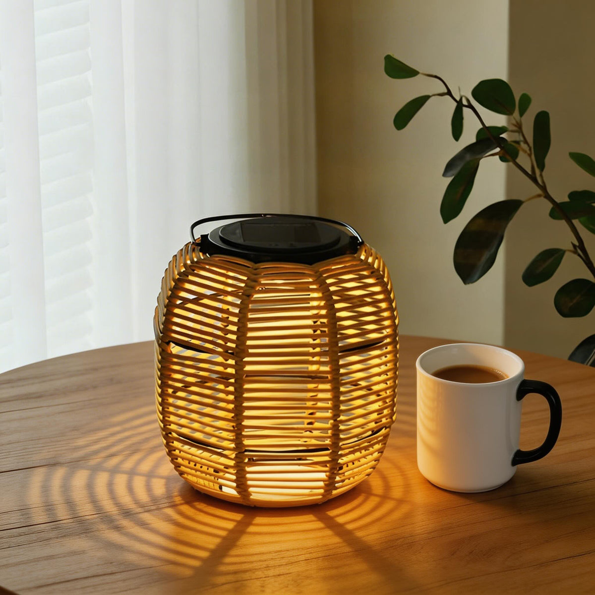 Adjustable Waterproof Solar LED Lantern for Garden and Patio – image 3