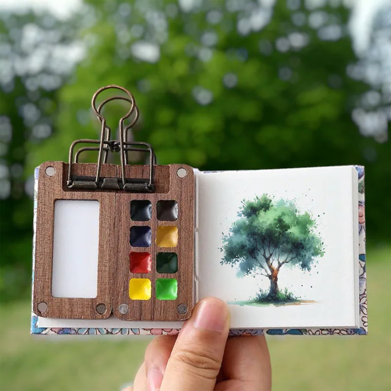 Portable Watercolor Paint Set 24 Colors Travel Kit