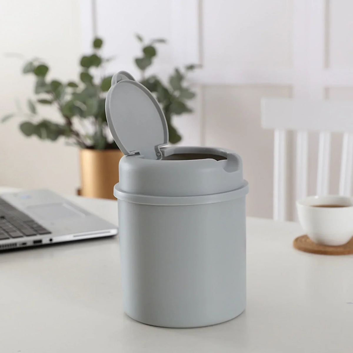 Mini Desktop Rubbish Bin