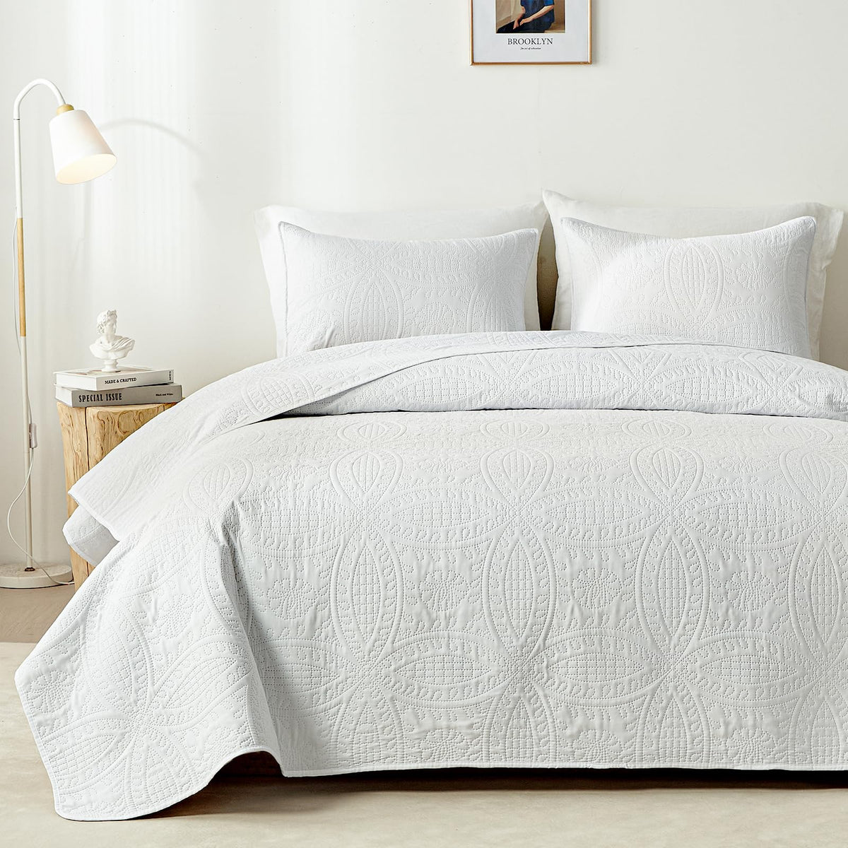 Soft Lightweight Coin Pattern Bedding Set