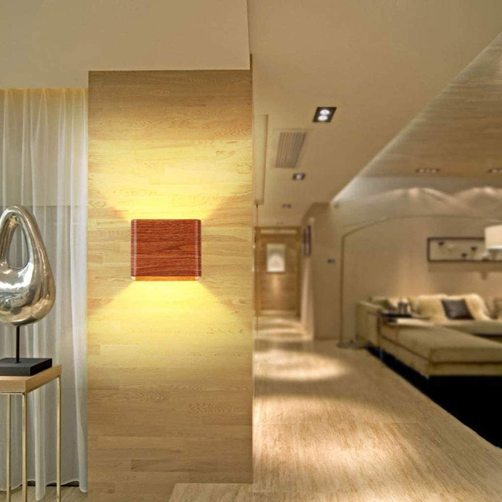 Aluminium LED Wall Light with Wood Effect