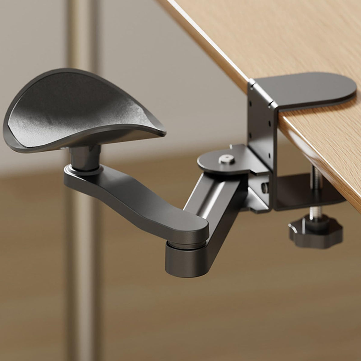 Rotating Arm Rest