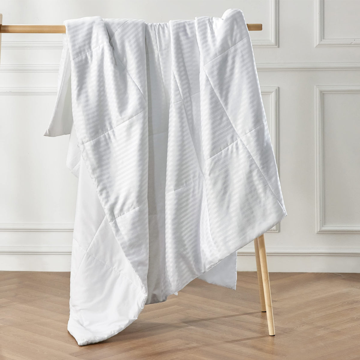 Down Alternative Summer Comforter