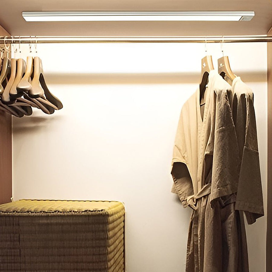 Rechargeable LED Under-Cabinet Light with Motion Sensor – image 7