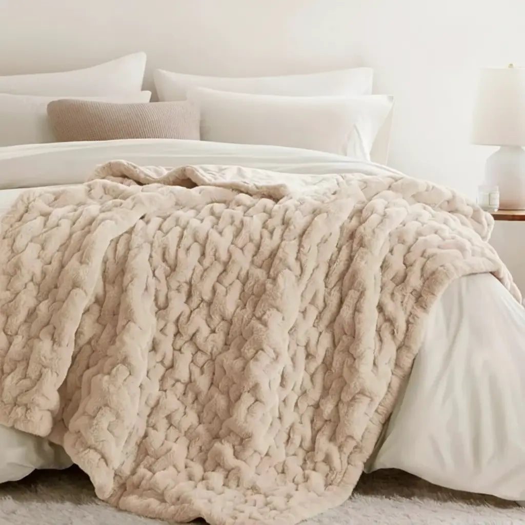 Ruched Faux Fur Cosy Throw Blanket