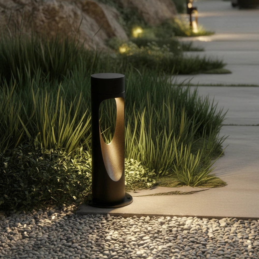 Outdoor Floor Lamp Weather Resistant LED Tall Round Base